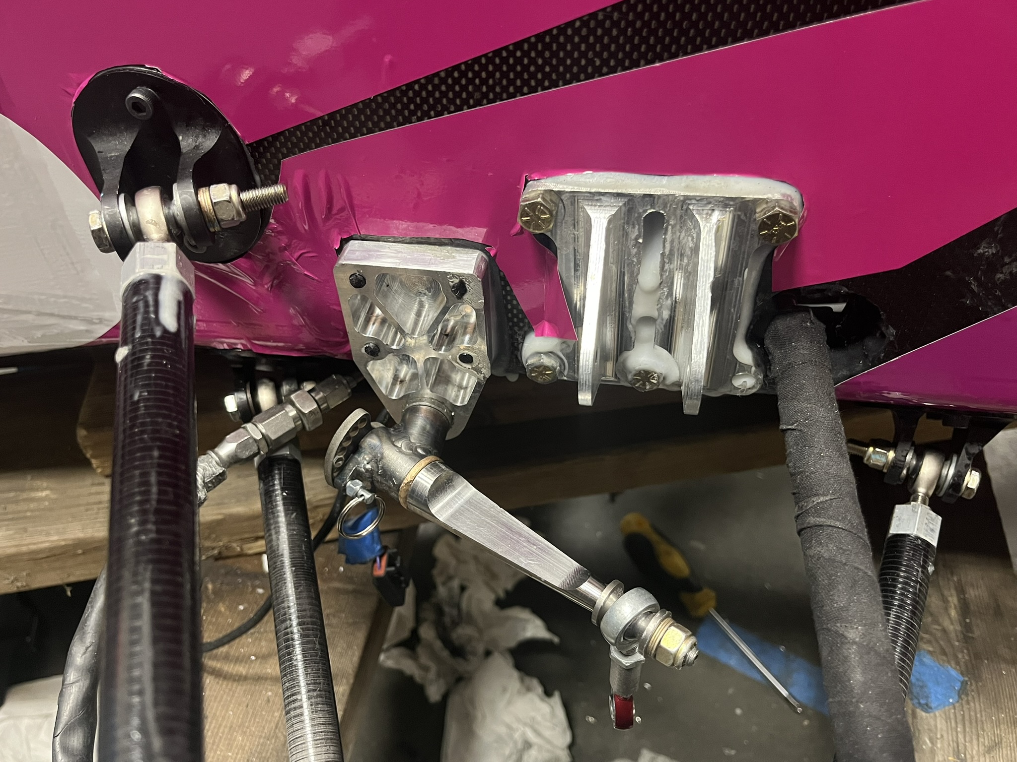 Car with livery showing FARB